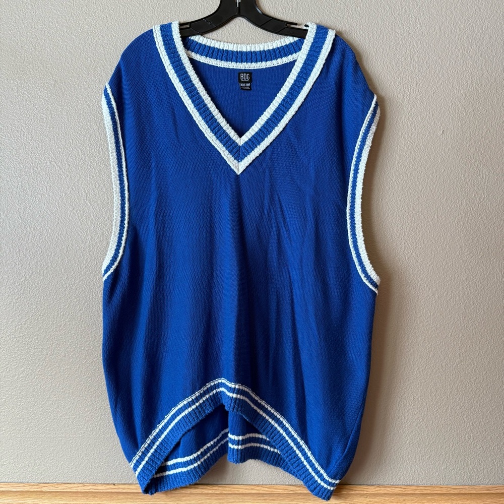 BDG oversized sweater vest